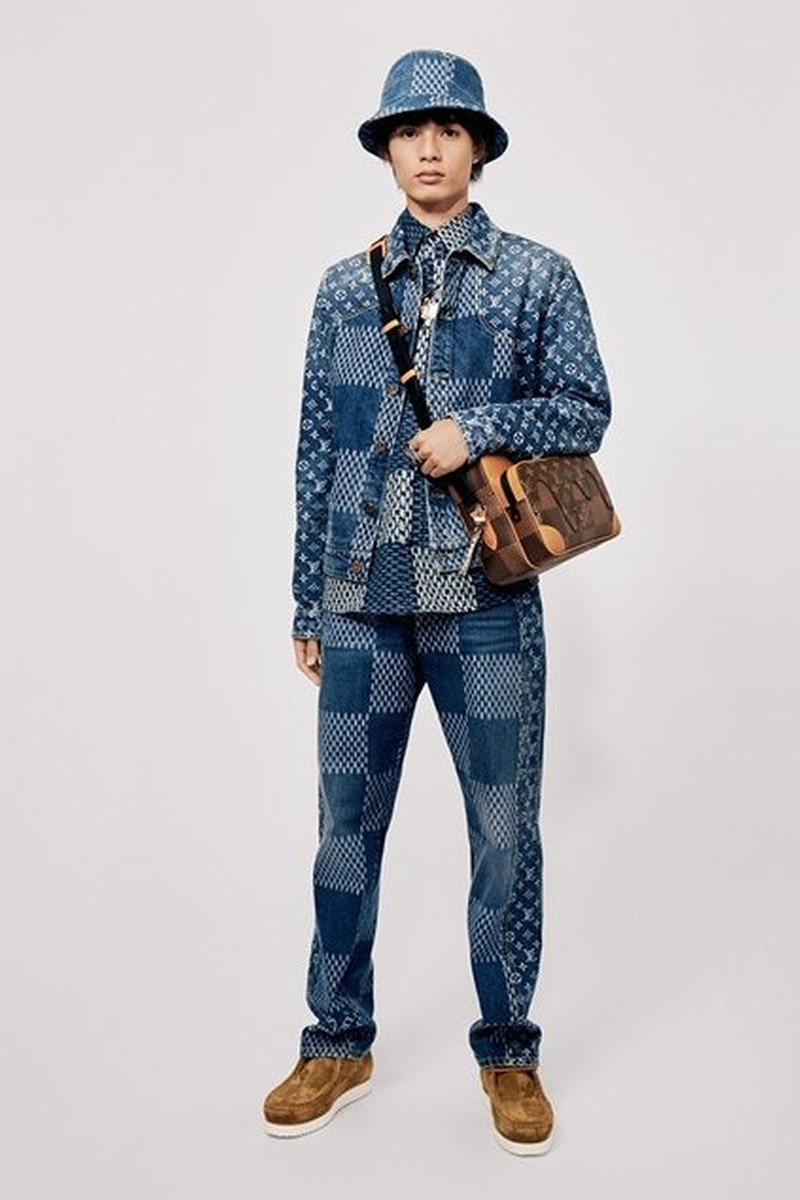 Louis Vuitton X Nigo Duck Tee, Men's Fashion, Tops & Sets, Tshirts