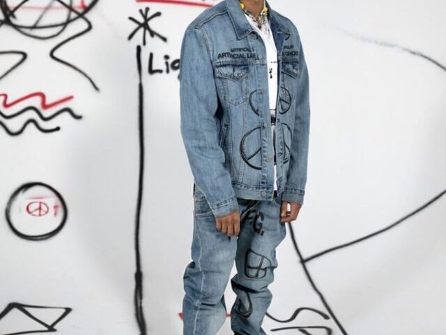 cropped-jaden-smith-levis-501-jeans-trucker-jacket-14.jpeg